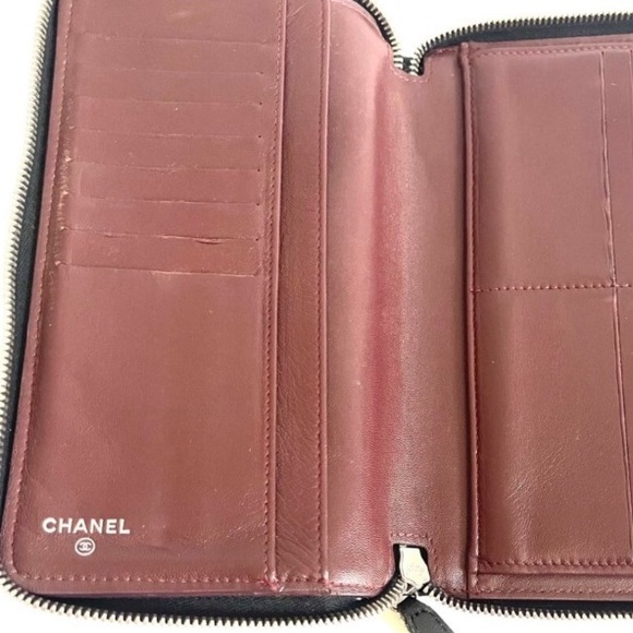 Authentic Chanel Wallet with Added Chain - Comes with Box and Card - Picture 5 of 16